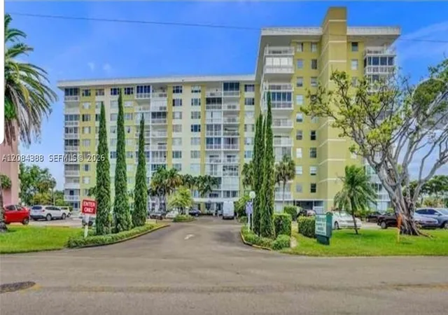 Condo for sale at 4400 Hillcrest Dr #300-B, Hollywood, FL 33021 | MLS# A12084388 | Listing updated on 2026-09-07