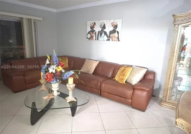 Photo 2 of Condo for sale at 4400 Hillcrest Dr #300-B, Hollywood, FL 33021 | MLS# A12084388 | Listing updated on 2026-09-07