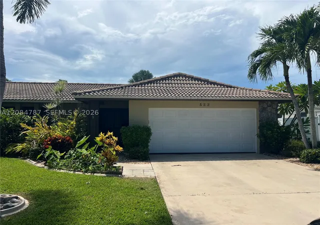 Photo 2 of Single family home for sale at 522 Se 34 Terrace, Cape Coral, FL 33904 | MLS# A12084787 | Listing updated on 2026-09-13