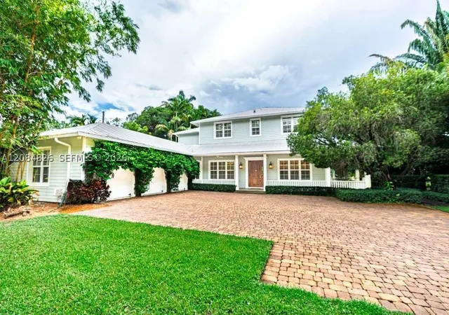 Single family home for sale at 6500 SW 85th Street, Miami, FL 33143 | MLS# A12084826