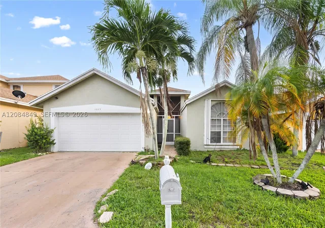 Photo 1 of Sale Pending at 1065 W Fairfax Cir, Boynton Beach, FL 33436 | MLS# A12084849 | Listing updated on 2026-09-10