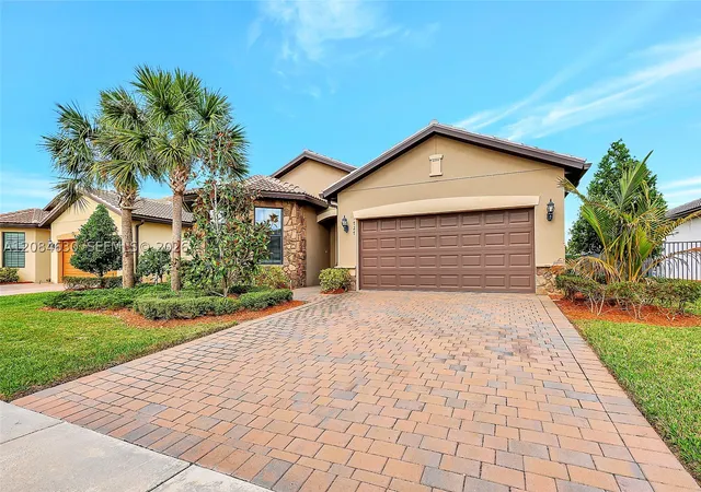 Photo 2 of Single family home for sale at 727 Se Boboli Way, Port St Lucie, FL 34984 | MLS# A12084630 | Listing updated on 2026-09-08