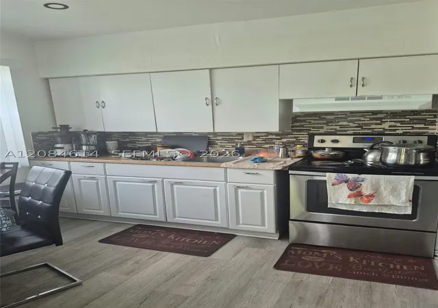Photo 3 of Single family home for sale at 3810 Nw 195th Street, Miami Gardens, FL 33055 | MLS# A12084614 | Listing updated on 2026-09-16