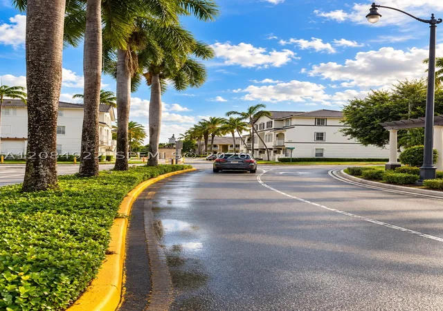 Photo 3 of Condo for sale at 8906 W Flagler St #222, Miami, FL 33174 | MLS# A12084922 | Listing updated on 2026-09-08