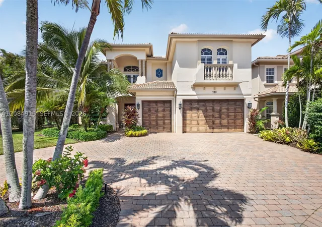 Photo 1 of Sale Pending at 739 Cote Azur Dr, Palm Beach Gardens, FL 33410 | MLS# A12084916 | Listing updated on 2026-09-08