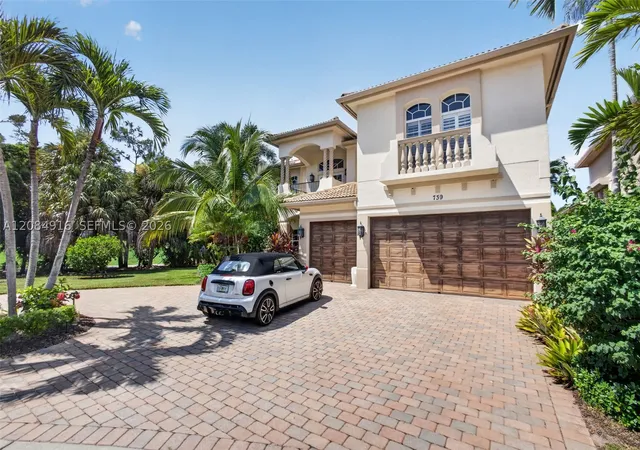 Photo 2 of Sale Pending at 739 Cote Azur Dr, Palm Beach Gardens, FL 33410 | MLS# A12084916 | Listing updated on 2026-09-08