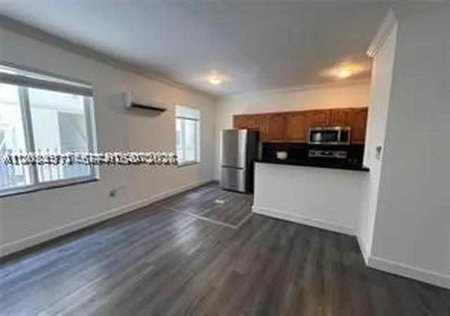 Listing Photo 4 - Condo for sale in building located at 7920 Harding Ave, Miami Beach, FL 33141 - Unit #1