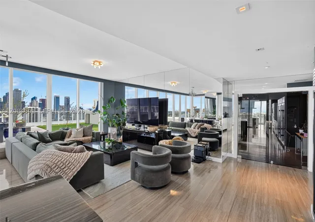 Photo 3 of Condo for sale at 2020 N Bayshore Dr #3708, Miami, FL 33137 | MLS# A12084991 | Listing updated on 2026-09-08