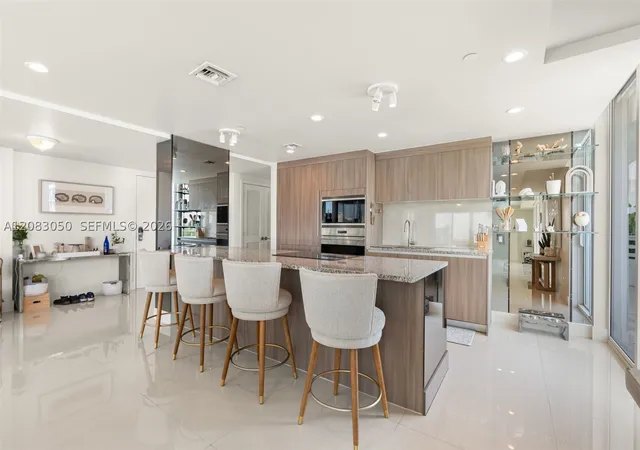 Listing Photo 5 - Condo for sale in building located at 1170 101St St, Bay Harbor Islands, FL 33154 - Unit #601