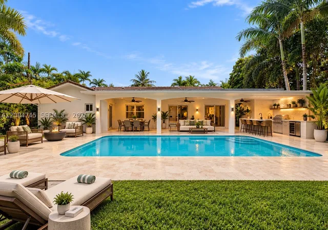 Photo 4 of Single family home for sale at 731 NW 4th Court, Boca Raton, FL 33432 | MLS# A12084745 | Listing updated on 2026-10-02