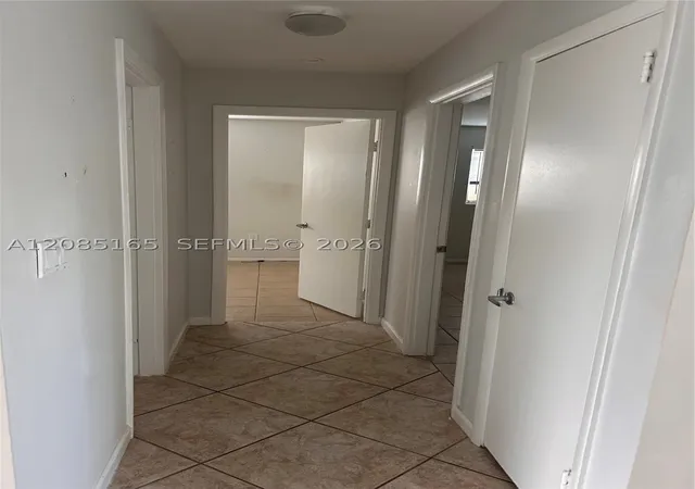 Photo 4 of Single family home for sale at 362 Park Ln Dr, North Fort Myers, FL 33917 | MLS# A12085165 | Listing updated on 2026-09-08