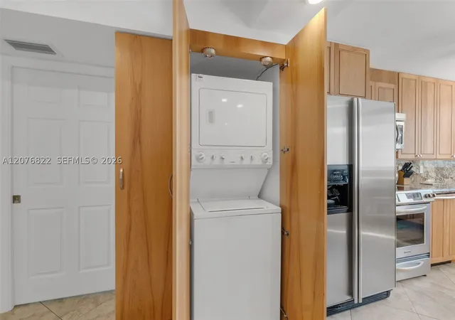 Photo 4 of Condo for sale at 1361 S Ocean Blvd #604, Pompano Beach, FL 33062 | MLS# A12076822 | Listing updated on 2026-09-10