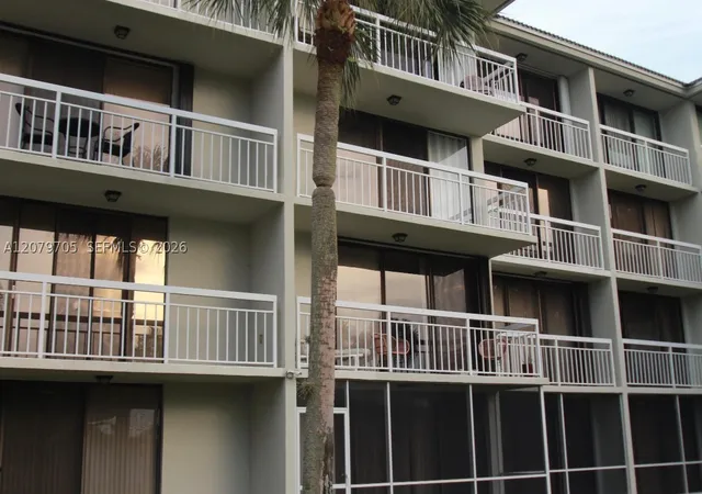 Photo 3 of Condo for sale at 2621 Village Blvd #205, West Palm Beach, FL 33409 | MLS# A12079705 | Listing updated on 2026-09-08