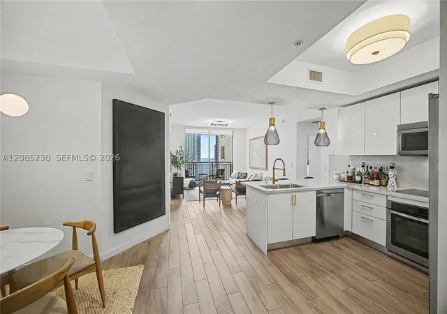 Photo 2 of Condo for sale at 999 Sw 1st Avenue #2407, Miami, FL 33130 | MLS# A12085230 | Listing updated on 2026-09-08