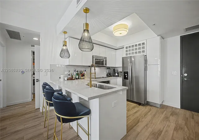 Photo 3 of Condo for sale at 999 Sw 1st Avenue #2407, Miami, FL 33130 | MLS# A12085230 | Listing updated on 2026-09-08
