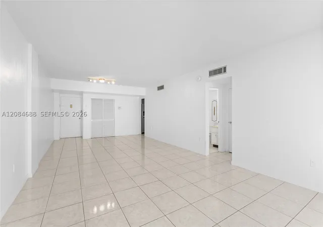 Photo 3 of Condo for sale at 5001 Collins Ave #5E, Miami Beach, FL 33140 | MLS# A12084688 | Listing updated on 2026-09-08