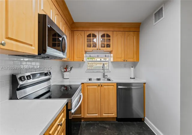 Photo 3 of Condo for sale at 691 S Hollybrook Dr #26-105, Pembroke Pines, FL 33025 | MLS# A12085296 | Listing updated on 2026-09-08