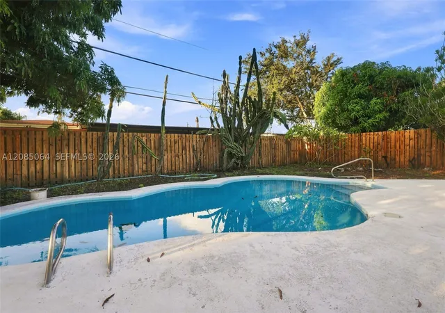 Photo 2 of Single family home for sale at 7470 Nw 21st Court, Sunrise, FL 33313 | MLS# A12085064 | Listing updated on 2026-09-14