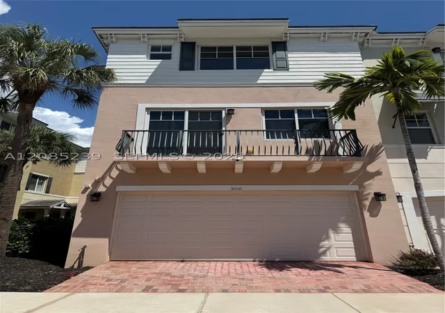 Photo 1 of Townhouse for sale at 500 Nw 39th Circle, Boca Raton, FL 33431 | MLS# A12085239 | Listing updated on 2026-09-12
