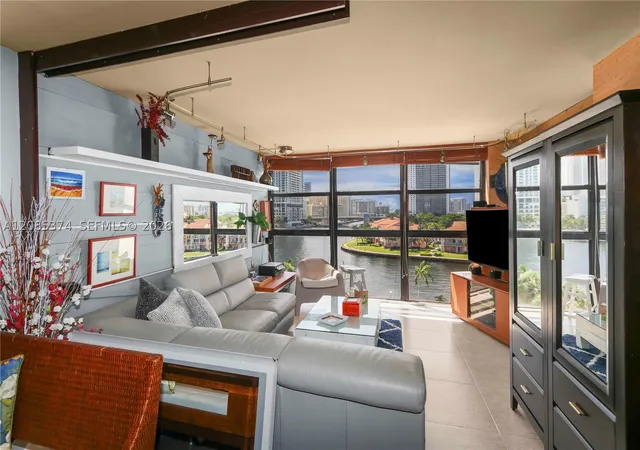 Photo 4 of Condo for sale at 200 Leslie Dr #724, Hallandale Beach, FL 33009 | MLS# A12085374 | Listing updated on 2026-09-10