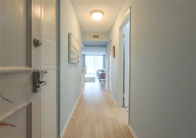 12500 NE 15th Avenue #312