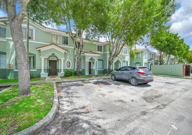 Photo 2 of Condo for sale at 2607 Se 14th Avenue #390, Homestead, FL 33035 | MLS# A12083896 | Listing updated on 2026-09-09