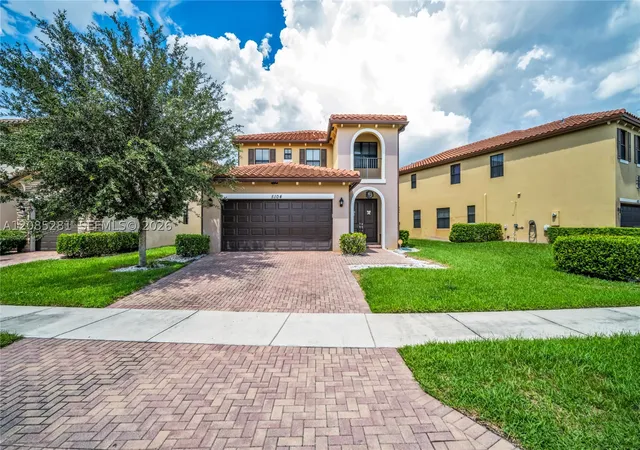 Photo 1 of Single family home for sale at 5104 Nw 47th Street, Tamarac, FL 33319 | MLS# A12085281 | Listing updated on 2026-09-09