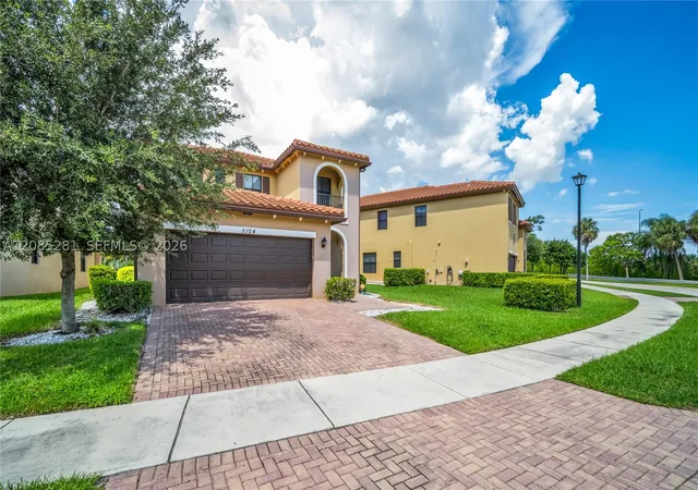 Photo 2 of Single family home for sale at 5104 Nw 47th Street, Tamarac, FL 33319 | MLS# A12085281 | Listing updated on 2026-09-09