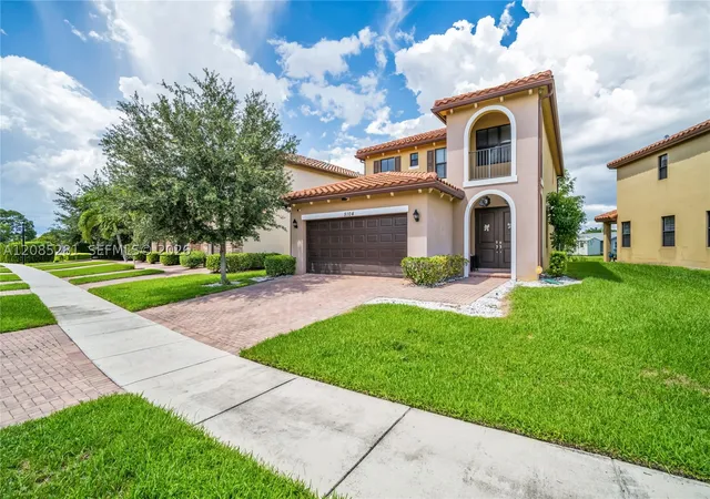 Photo 3 of Single family home for sale at 5104 Nw 47th Street, Tamarac, FL 33319 | MLS# A12085281 | Listing updated on 2026-09-09
