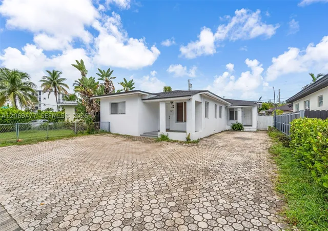 Photo 1 of Multi family home for sale at 540 Beacom Blvd, Miami, FL 33135 | MLS# A12069477 | Listing updated on 2026-09-09
