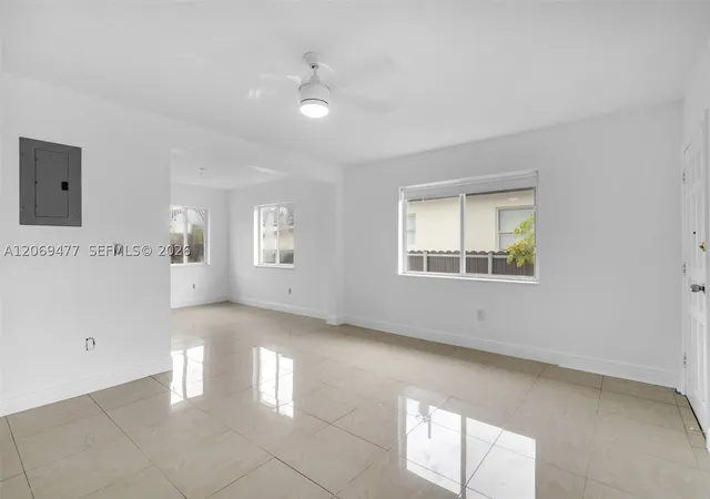 Photo 4 of House for sale at 540 Beacom Blvd, Miami, FL 33135 | MLS# A12069477 | Listing updated on 2026-09-09