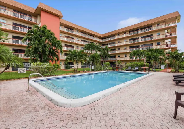 Photo 1 of Condo for sale at 5300 Washington St #W513, Hollywood, FL 33021 | MLS# A12085128 | Listing updated on 2026-09-09