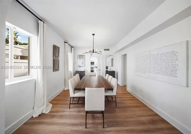 Photo 4 of Single family home for sale at 5237 La Gorce Dr, Miami Beach, FL 33140 | MLS# A12085154 | Listing updated on 2026-09-08