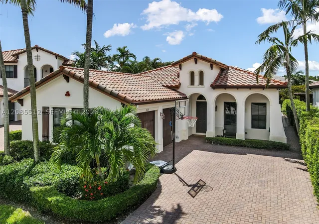 Photo 2 of Single family home for sale at 2660 Nw 84th Way, Cooper City, FL 33024 | MLS# A12085512 | Listing updated on 2026-09-09