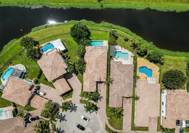 Photo 3 of Single family home for sale at 2660 NW 84th Way, Cooper City, FL 33024 | MLS# A12085512 | Listing updated on 2026-09-09