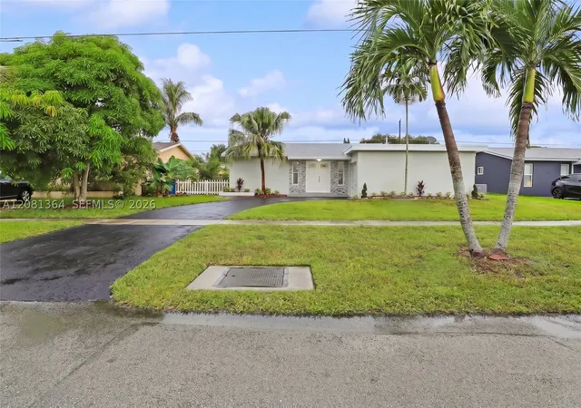Photo 3 of Sale Pending at 11940 Nw 29th Mnr, Sunrise, FL 33323 | MLS# A12081364 | Listing updated on 2026-10-05