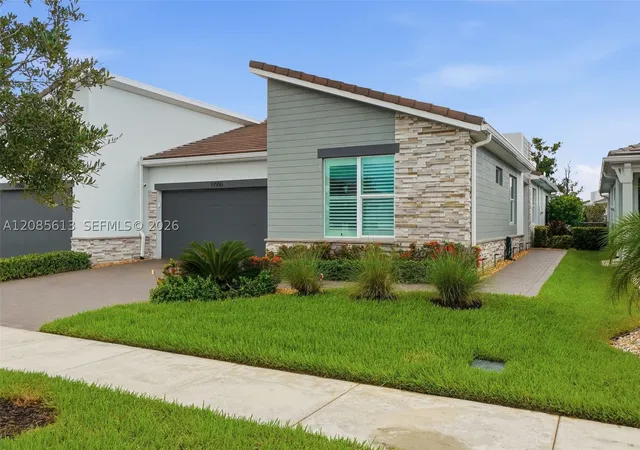 Photo 2 of Single family home for sale at 11550 Sw Viridian Blvd, Port St Lucie, FL 34987 | MLS# A12085613 | Listing updated on 2026-09-10