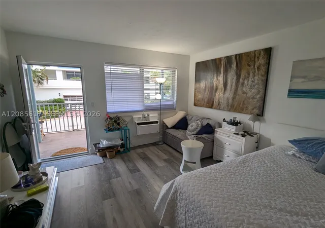 Photo 3 of Condo for sale at 158 Ocean Dr #203, Miami Beach, FL 33139 | MLS# A12085617 | Listing updated on 2026-09-11