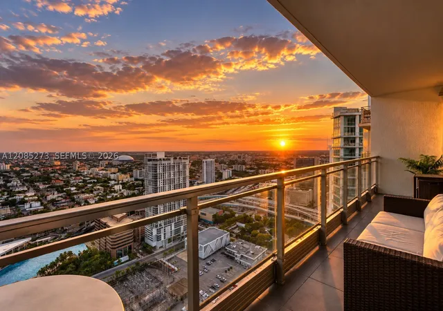 Photo 1 of Condo for sale at 92 Sw 3rd Street #4407, Miami, FL 33130 | MLS# A12085273 | Listing updated on 2026-09-15