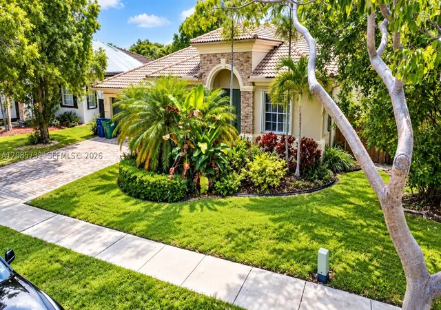 Photo 2 of Single family home for sale at 22023 Sw 95th Place, Cutler Bay, FL 33190 | MLS# A12085731 | Listing updated on 2026-09-09