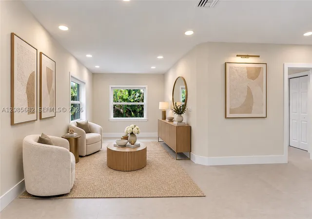 Photo 4 of Single family home for sale at 1525 NE 18th Avenue, Fort Lauderdale, FL 33304 | MLS# A12085632 | Listing updated on 2026-09-13
