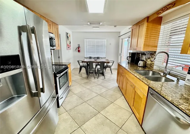 Photo 3 of Single family home for sale at 6481 Kimberly Blvd, North Lauderdale, FL 33068 | MLS# A12085745 | Listing updated on 2026-09-09