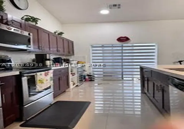 Photo 3 of House for sale at 921 NE 213th Terrace #3, Miami, FL 33179 | MLS# A12084938 | Listing updated on 2026-09-09