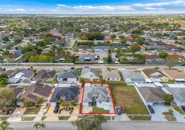 Photo 3 of Single family home for sale at 15480 Sw 144th Avenue, Miami, FL 33177 | MLS# A12081022 | Listing updated on 2026-09-09