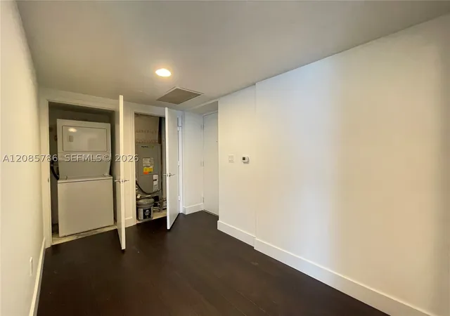 Photo 3 of Condo for sale at 55 Se 6th Street #2702, Miami, FL 33131 | MLS# A12085786 | Listing updated on 2026-09-09
