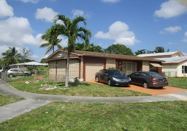 Photo 3 of Single family home for sale at 205 Ne 175th Street, North Miami Beach, FL 33162 | MLS# A12085839 | Listing updated on 2026-09-11