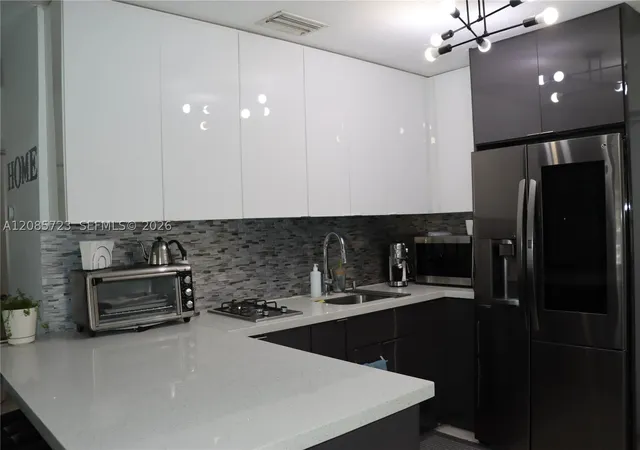 Photo 3 of Single family home for sale at 6506 Sw 20th Street, Miramar, FL 33023 | MLS# A12085723 | Listing updated on 2026-09-11