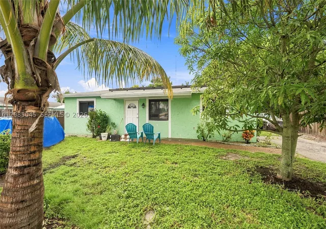 Photo 2 of Single family home for sale at 2622 Nw 24th Court, Fort Lauderdale, FL 33311 | MLS# A12085045 | Listing updated on 2026-09-10