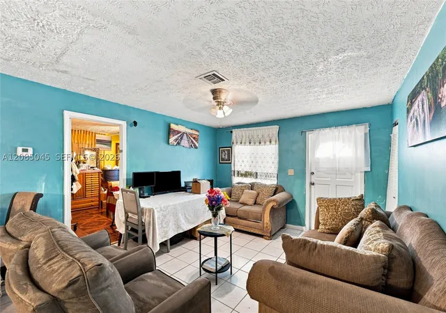 Photo 4 of Single family home for sale at 2622 NW 24th Court, Fort Lauderdale, FL 33311 | MLS# A12085045 | Listing updated on 2026-09-10