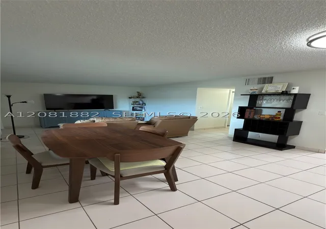 Photo 4 of Condo for sale at 2145 Pierce St #223, Hollywood, FL 33020 | MLS# A12081882 | Listing updated on 2026-09-10